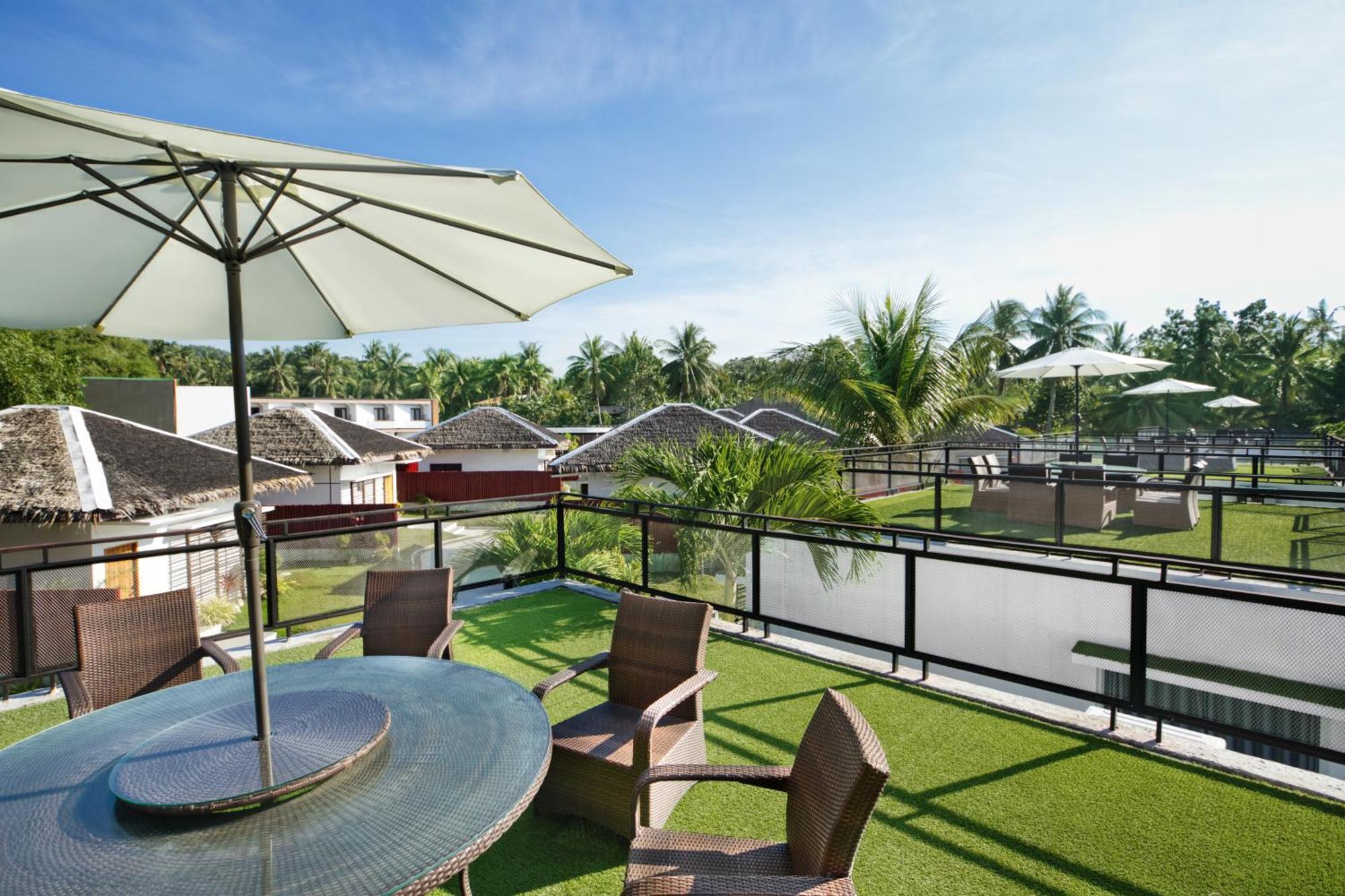 Secret Garden Resort & Villas Panglao Island Biking Ngoại thất bức ảnh