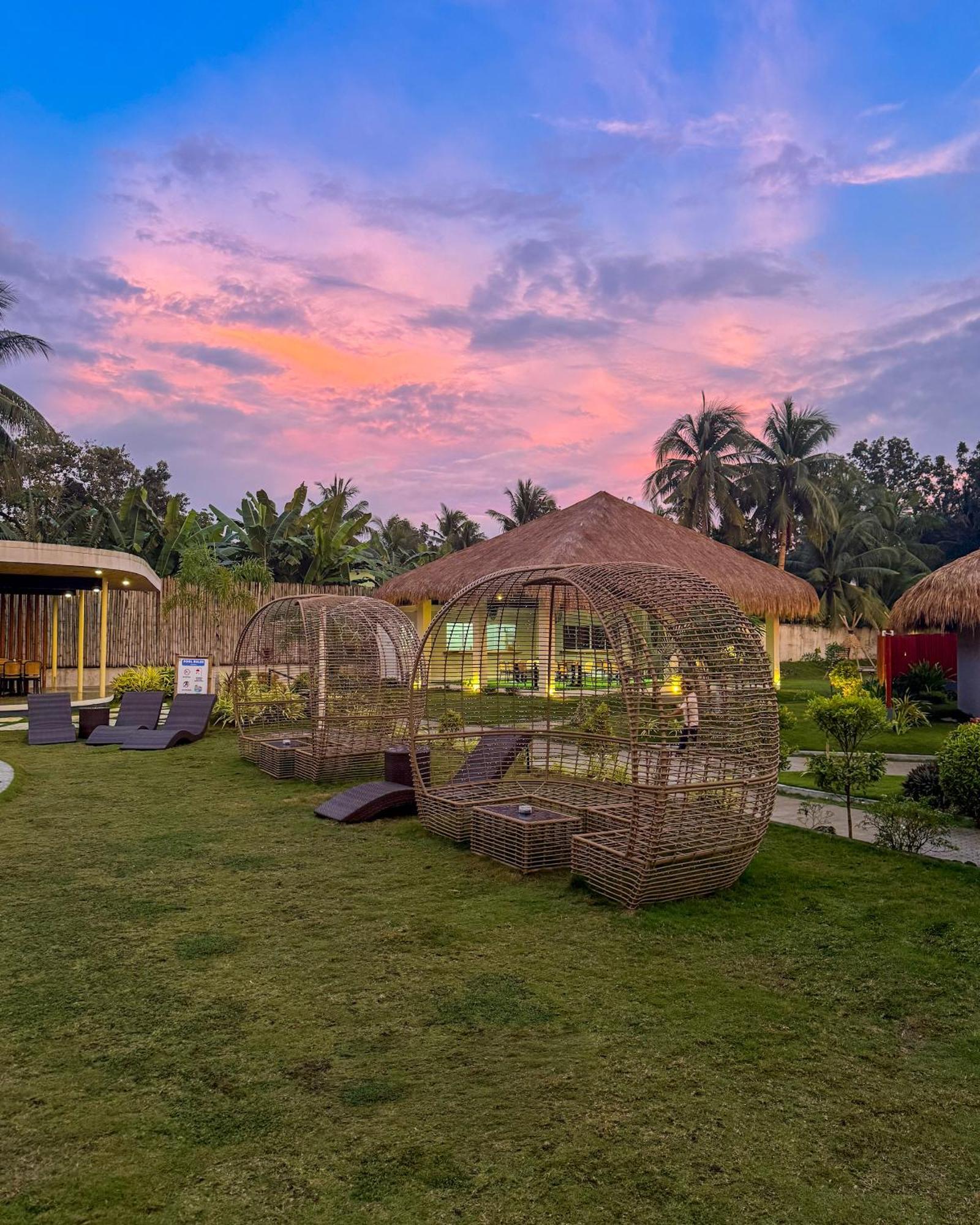 Secret Garden Resort & Villas Panglao Island Biking Ngoại thất bức ảnh